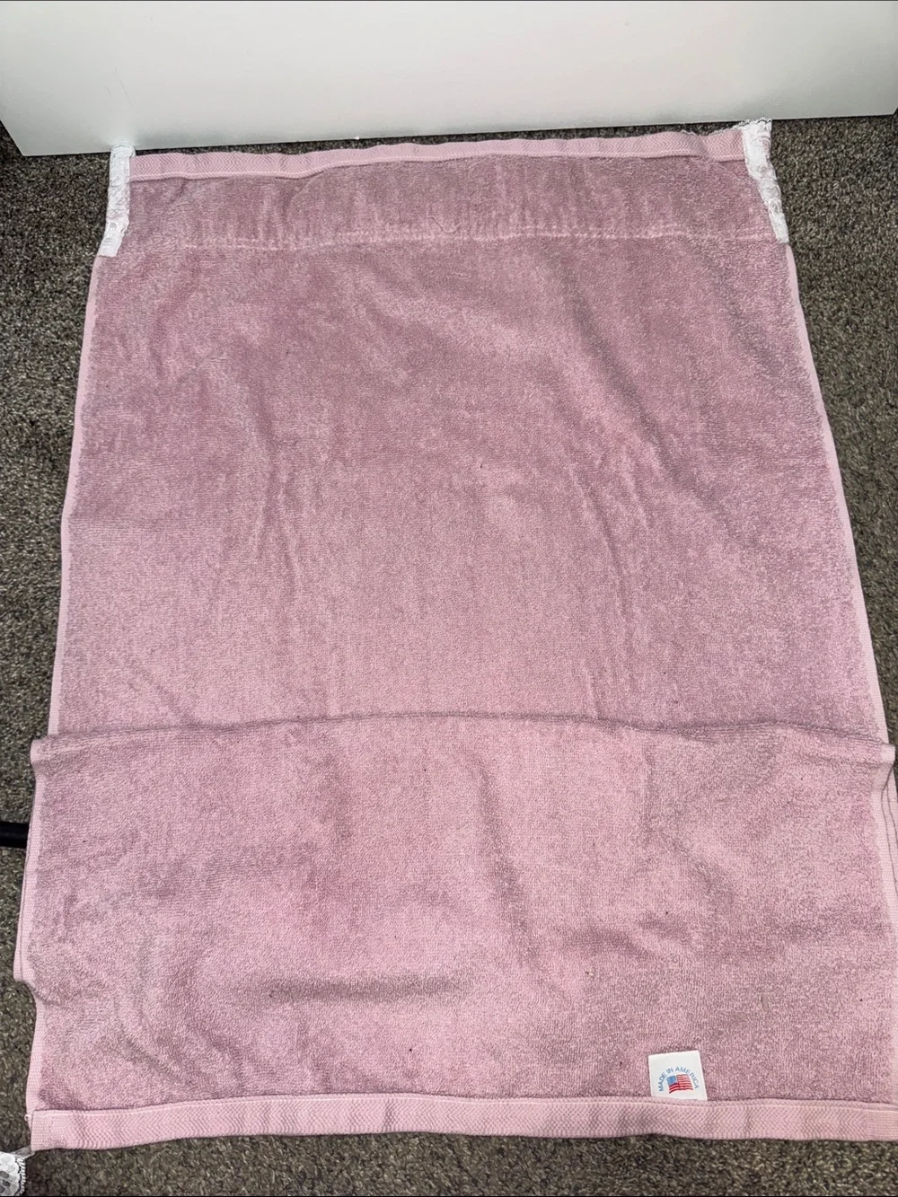 Vintage Made USA Pink Lace Trim Towel Set Coquette girl Girlhoodcore Ms Hunny